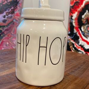 Rae Dunn Hip Hop container